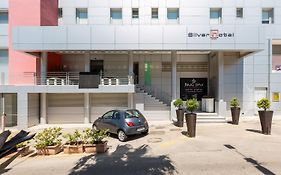 Silver Hotel